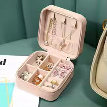 Portable & Glamorous Jewellery Box