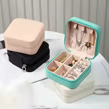 Portable & Glamorous Jewellery Box